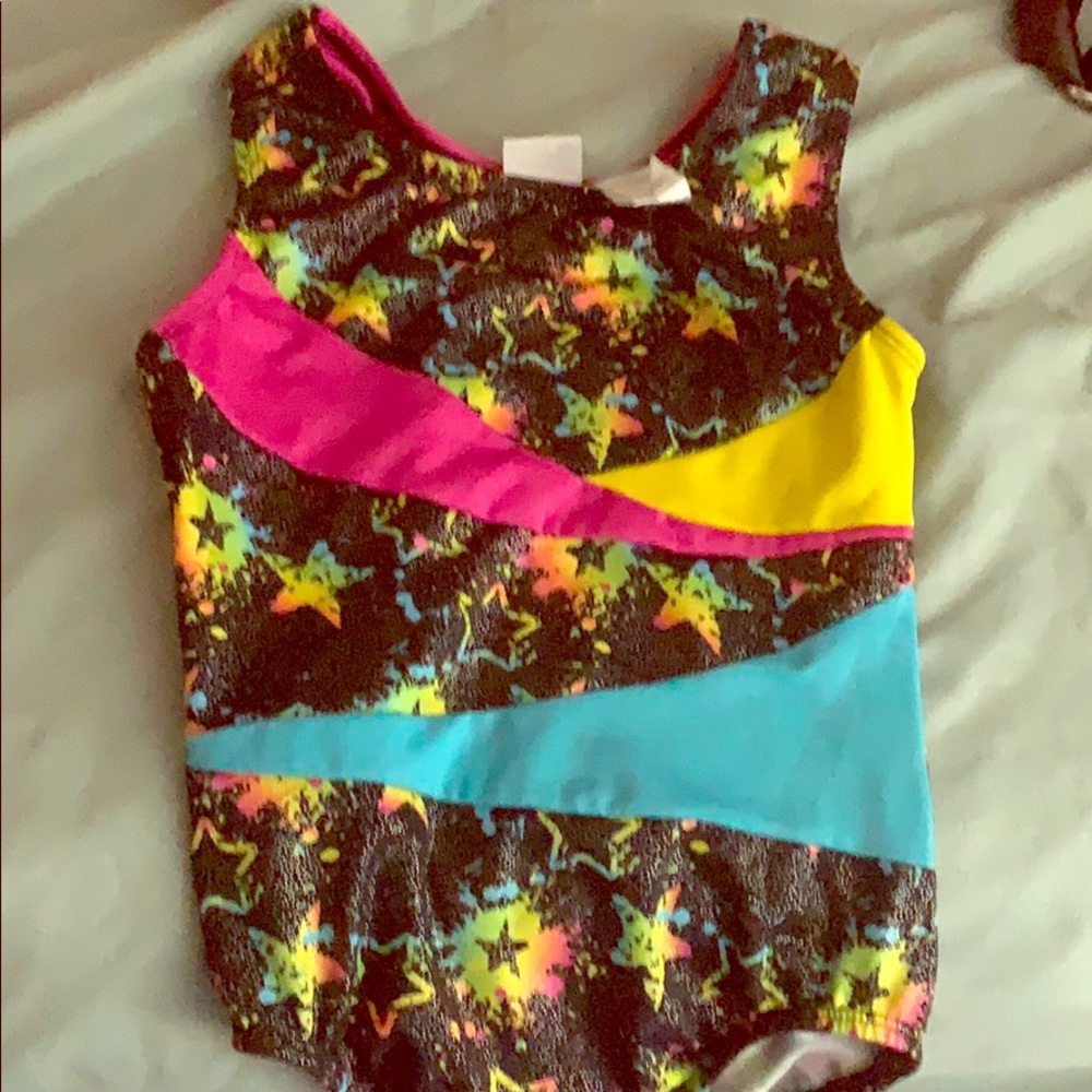 One piece girls leotard like new size 8/10